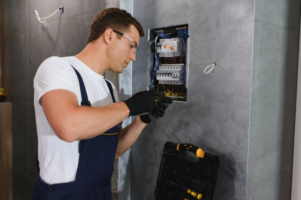 Best Affordable Electrician  in Meadowlakes, TX